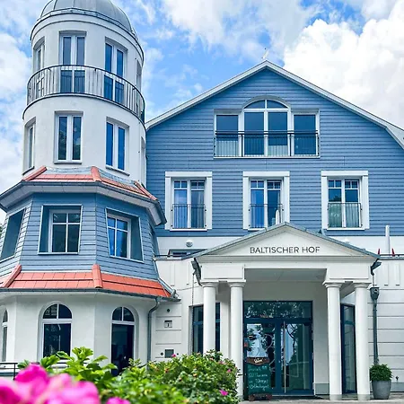 Baltischer Hof 48 *